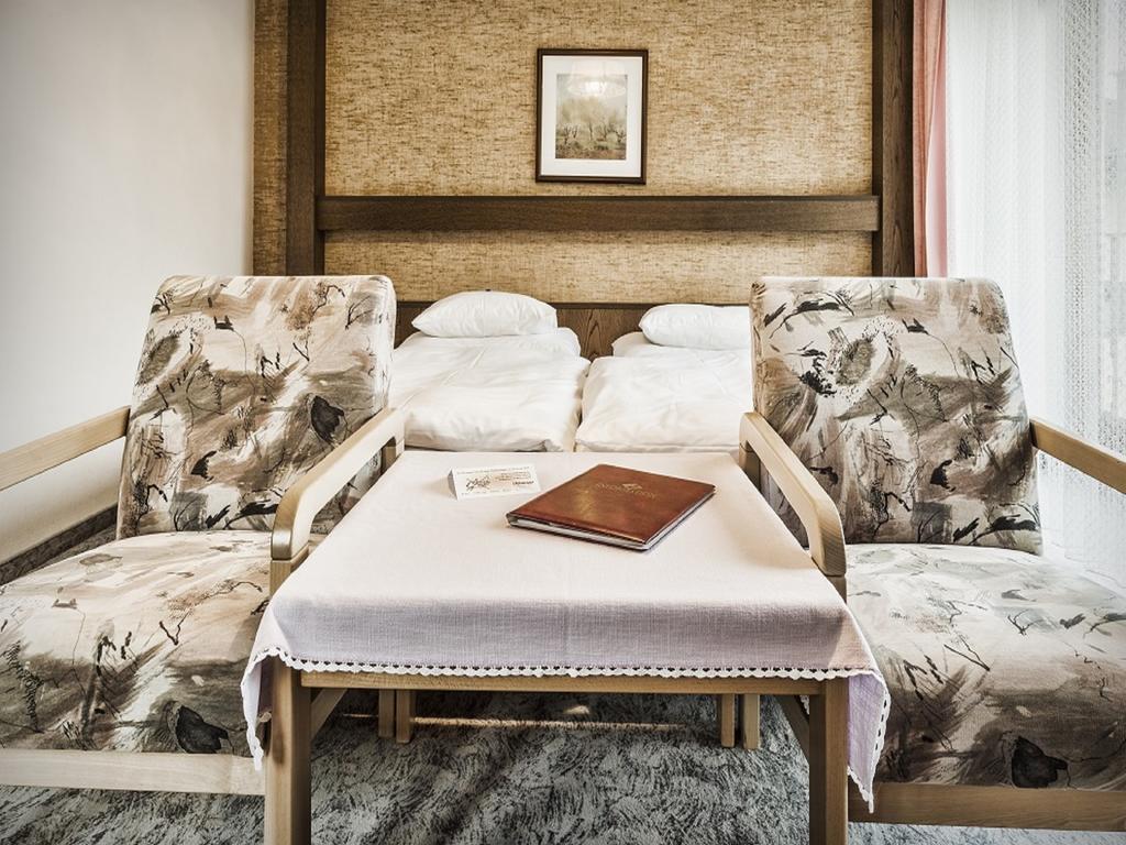 Schaus Lueftenegger Ferienhaus マウテルンドルフ エクステリア 写真