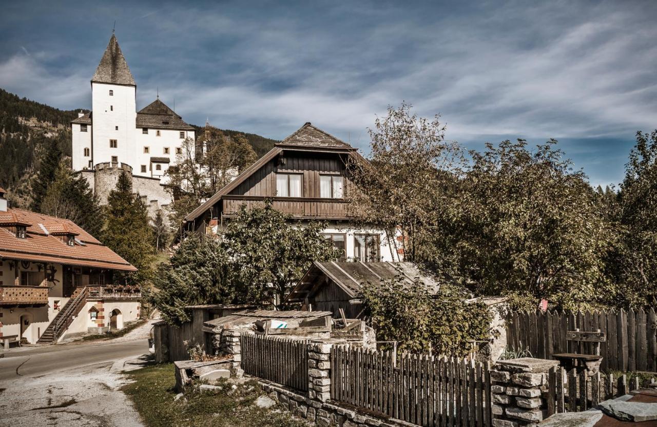 Schaus Lueftenegger Ferienhaus マウテルンドルフ エクステリア 写真
